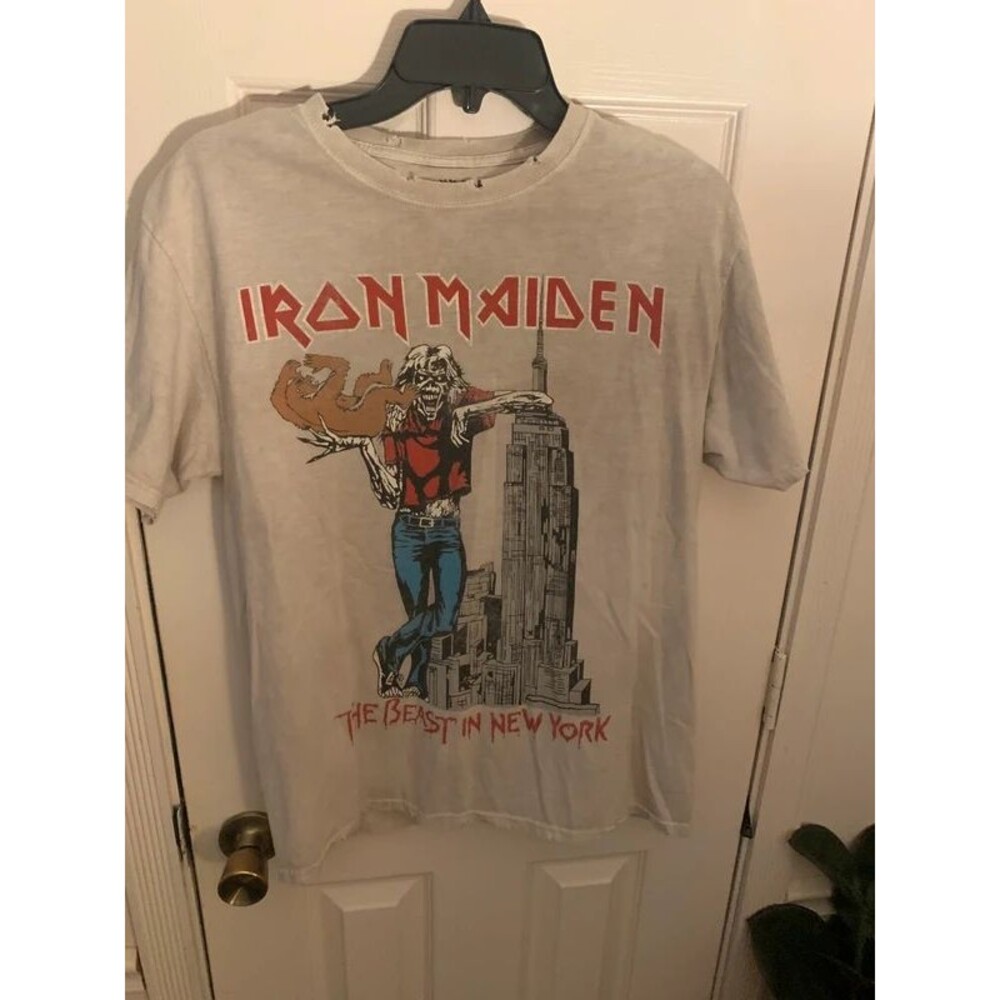 Iron Maiden The Beast In New York 1982 Tshirt Size Small